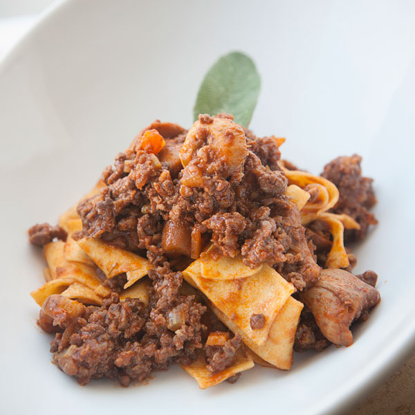 Pappardelle with wild boar and porcini mushrooms | Petti Tomato - Petti Recipes