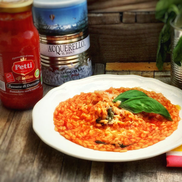 Risotto al pomodoro e basilico: la ricetta | Pomodoro Petti